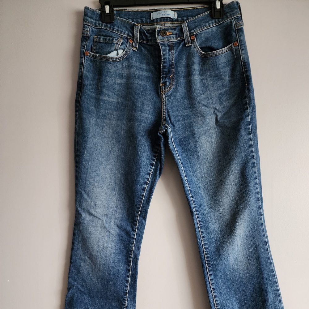 Levi jeans